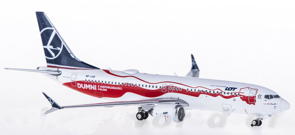 1:400 Phoenix LOT BOEING 737 MAX 8 Passenger Airplane Diecast Aircraft Model
