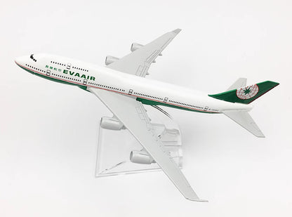 16cm EVA AIR BOEING 747-400 Passenger Airplane Diecast Aircraft Plane Model