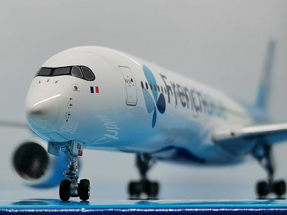 1:400 Phoenix Frencn blue AIRBUS A350-900 Airplane Diecast Aircraft Plane Model