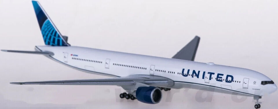 1:500 Herpa UNITED BOEING 777-300ER Passenger Airplane Diecast Aircraft Model