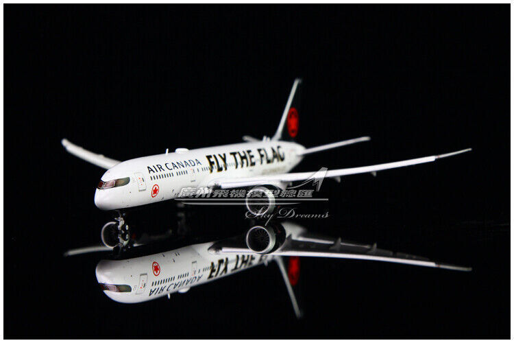 1:400 JC WINGS AIR CANADA B787-9 Passenger Airplane Flap Down Diecast Model