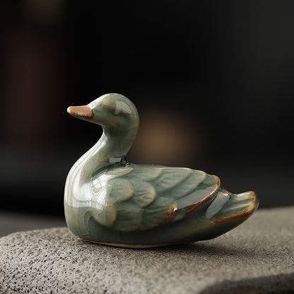 1Pc Exquisite Ceramic Cute Duck Tea Table Decoration Accessories Tea Pet