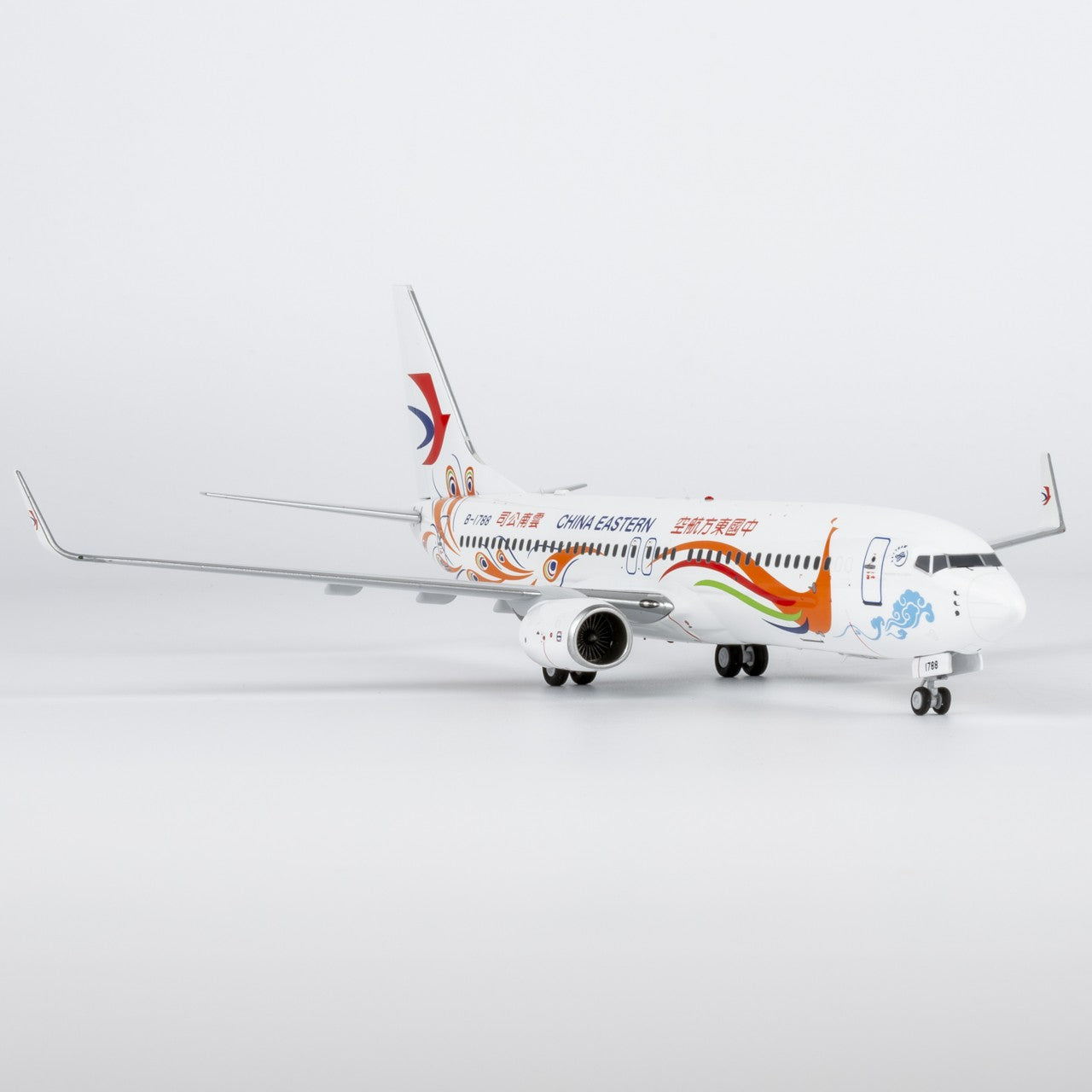 1:200 NGmodels China Eastern B737-800 Passenger Airplane Diecast Plane Model