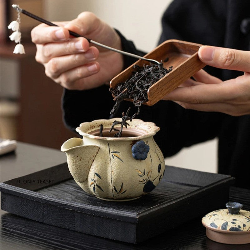 170ml Chinese Tradition Ceramic Panda Bamboo Leaf Teapot Handmade Kettle Teaware
