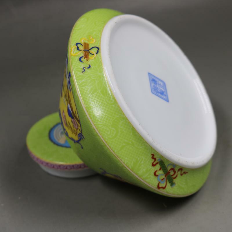 5.43"Chinese Green Enamel Porcelain Qing Yongzheng Flower Bird Design Tea Caddy