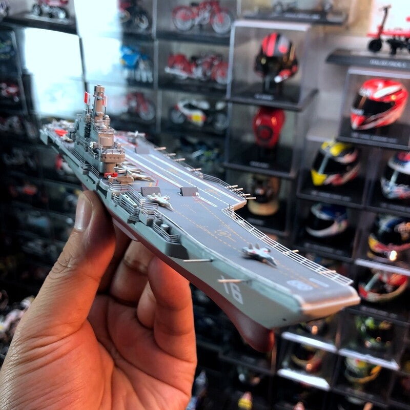 1:1500 China Liaoning Aircraft Carrier Model Alloy Aircraft Carrier Model