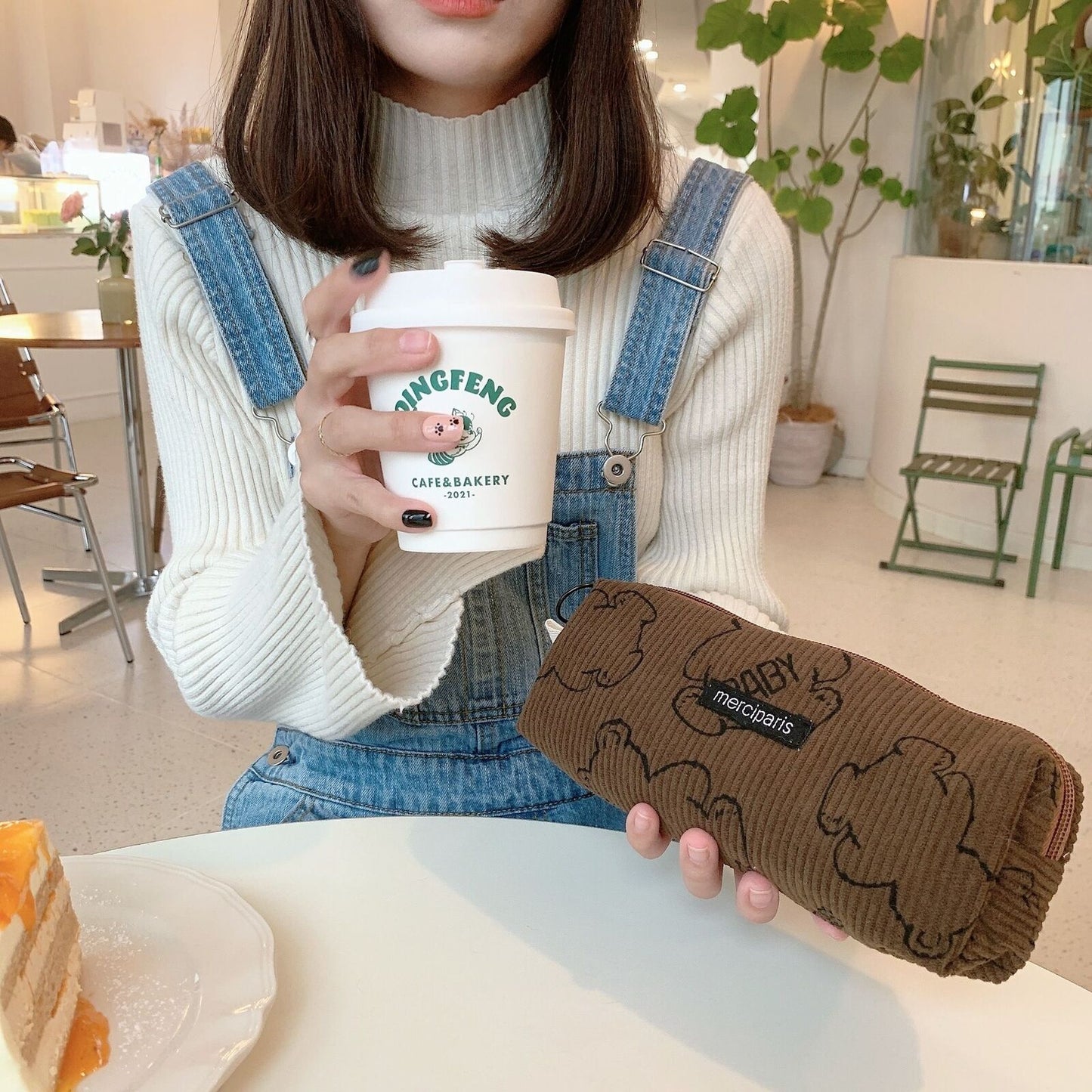 Bear Corduroy Handbags Travel Cosmetic Lipstick Coin Purse Makeup Pouch Bag 1 PC