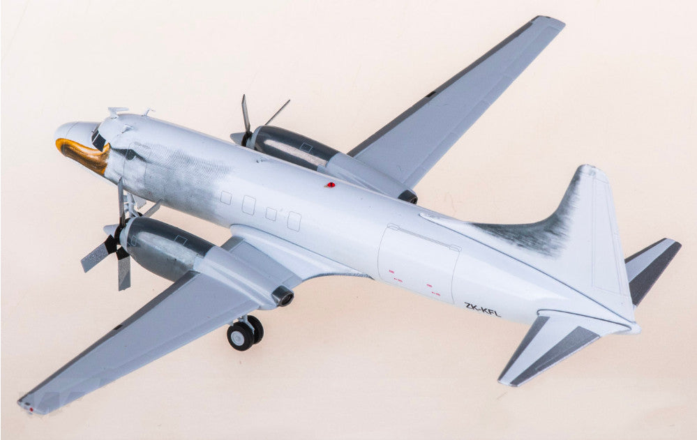 1:200 JC Wings Air Chathams Convair CV-580F Passenger Diecast Airplane Model