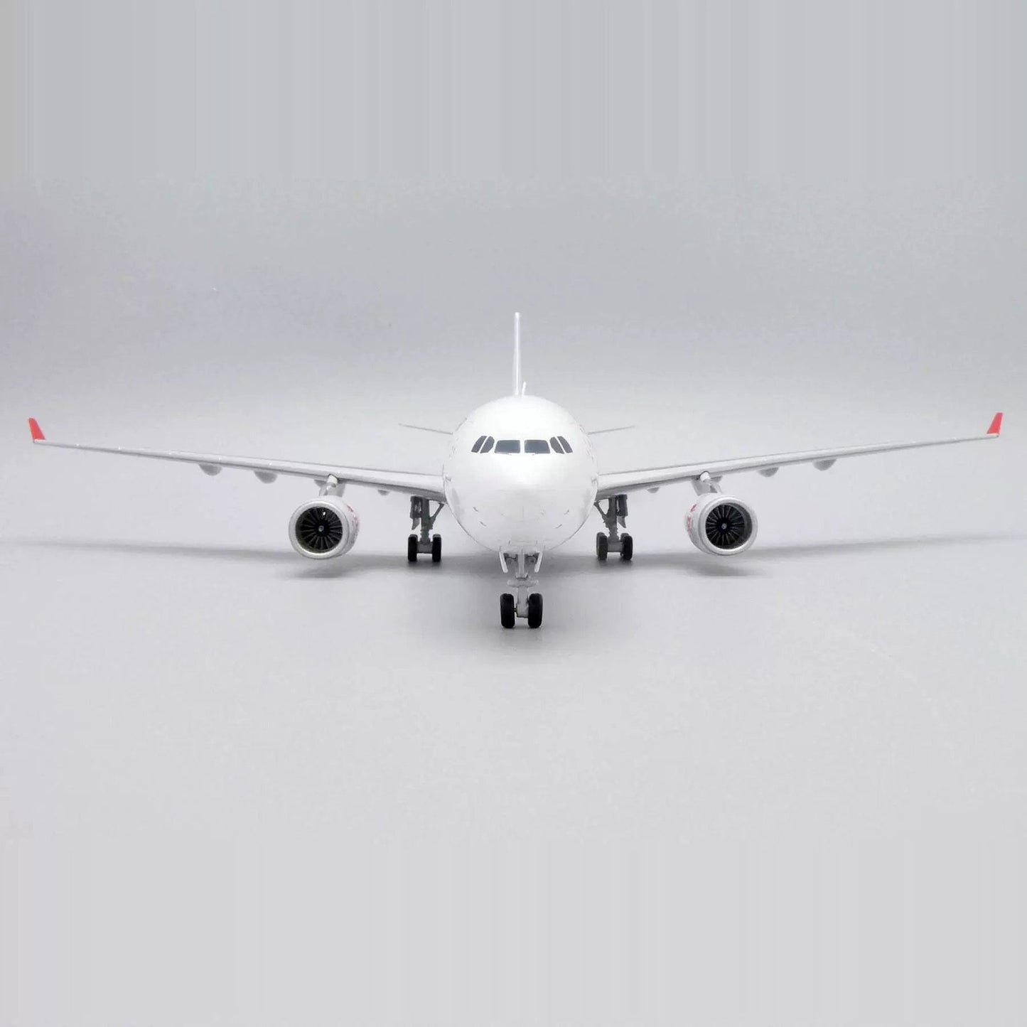1:200 JC Wings DRACONAIR Airbus A330-300 B-HYF Airplane Diecast Aircraft Model