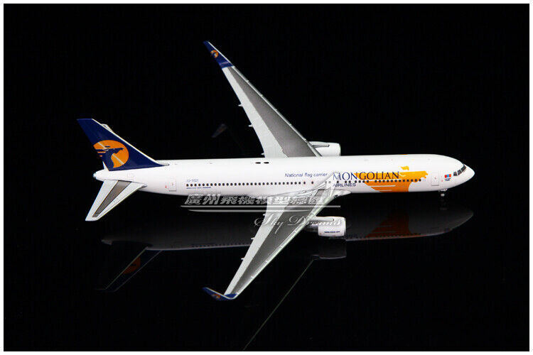 1:400 JC WINGS MONGOLIAN BOEING 767-300ER Passenger Airplane Diecast Plane Model
