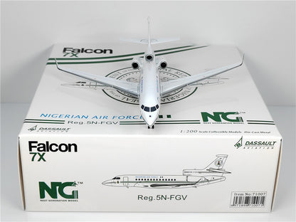 1:200 NG Model NIGERIAN AIR FORCE Falcon 7x Airplane Diecast Aircraft Model