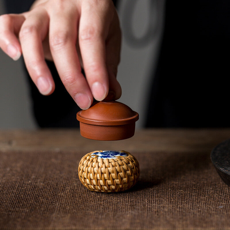 Vine Woven Cover, Hand Woven Tea Ceremony Accessories, Ceramic Persimmons