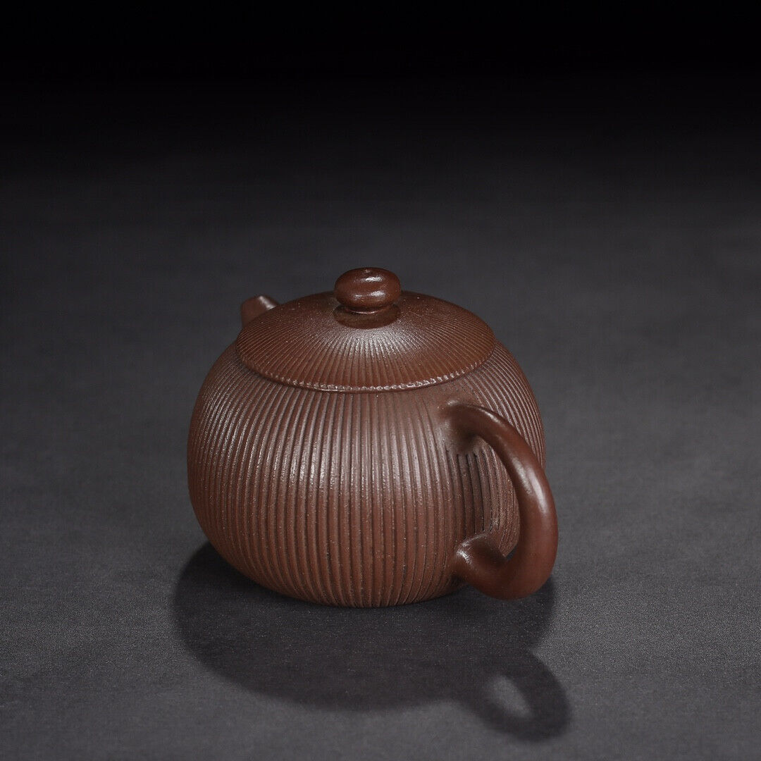 Chinese Yixing Zisha Clay Handmade Exquisite Teapot （筋纹西施 底款：顾景舟）