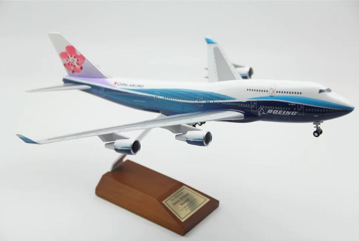 35CM 1:200 Risesoon China Airlines BOEING 747-400 Aircraft ABS Plastic Model