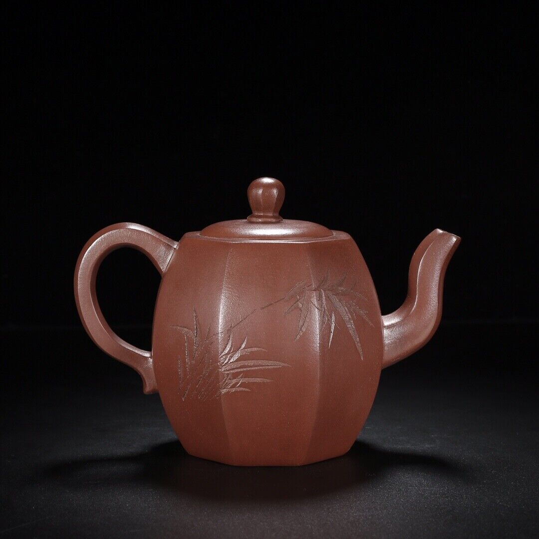 Chinese Yixing Zisha Clay Handmade Exquisite Teapot （八方 【底款】顾景舟）