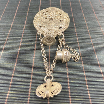 Collectibles Tibetan silver Handmade Statue Exquisite Snuff Bottles