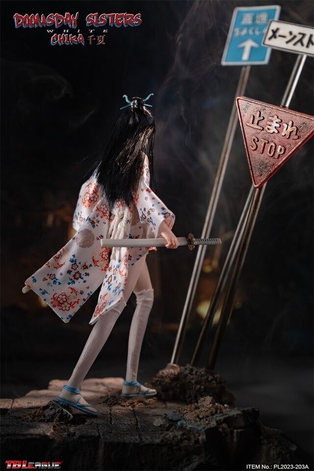 1/6 TBLeague Doomsday Sisters Chika-White Action Figure Soldier