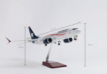 47CM 1:85 AEROMEXICO BOEING 737 MAX Passenger Airplane Landing gear Resin Model