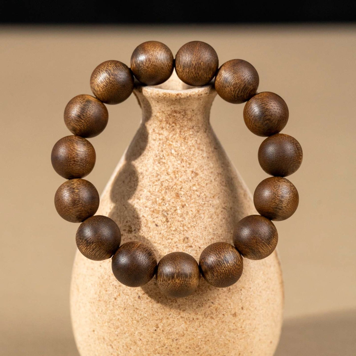 16mm Chinese Natural Eaglewood Handmade Exquisite Bracelets 31247