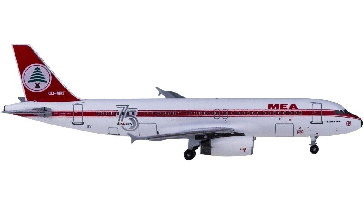 1:400 AeroClassics MEA AIRBUS A320 Passenger Airplane Diecast Aircraft Model