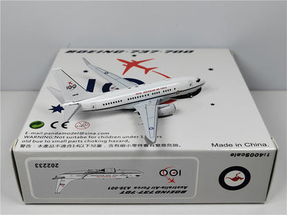 Panda Model Royal Australian Air Force FOR BOEING B737-700 A36-001 1:400 Model