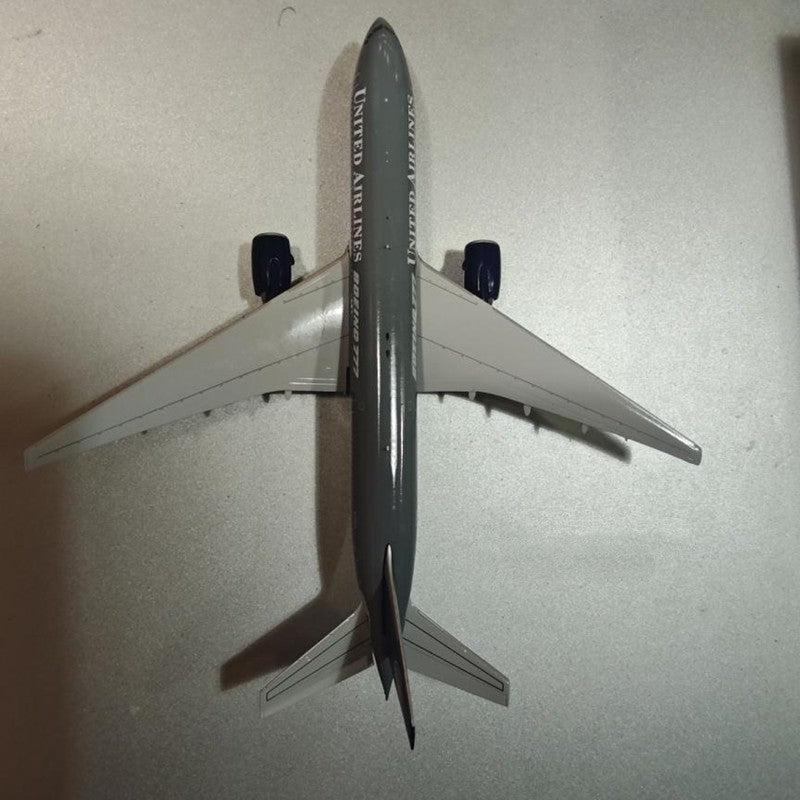 1:400 JC Wings United Airlines B777-200 Passenger Plane Diecast Aircraft Model