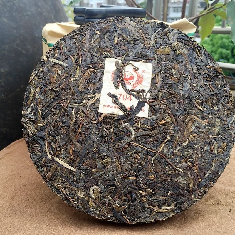 2018 Tulin Phoenix 704 Yunnan Pu-erh Tea Raw Pu'er Tea Xiang Bing Puer 357g