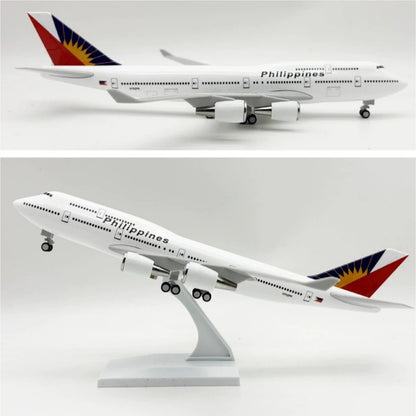 30CM Philippines BOEING 747-400 Airplane Landing Gear Resin Aircraft Model