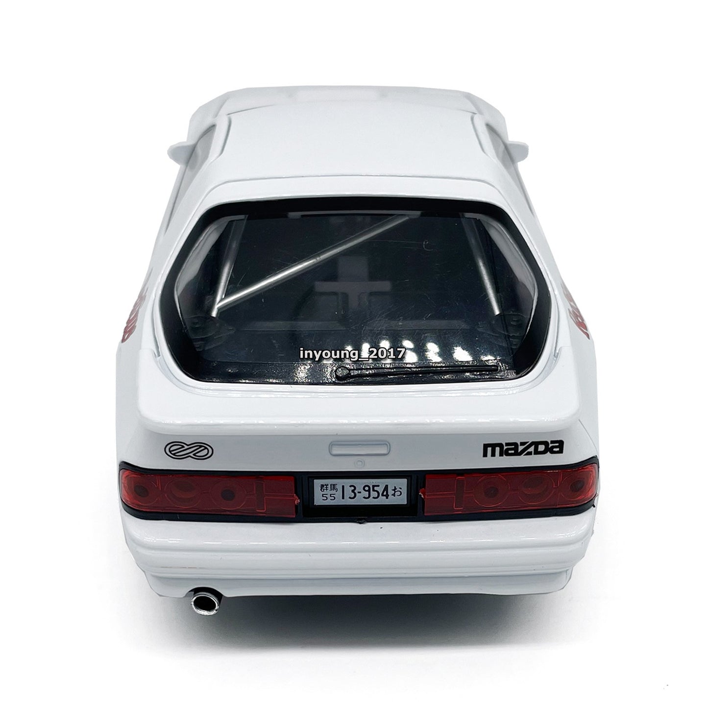 1/24 Mazda RX-7 FC3S Model Car Diecast Toy Vehicle for Boys Kids Gifts White