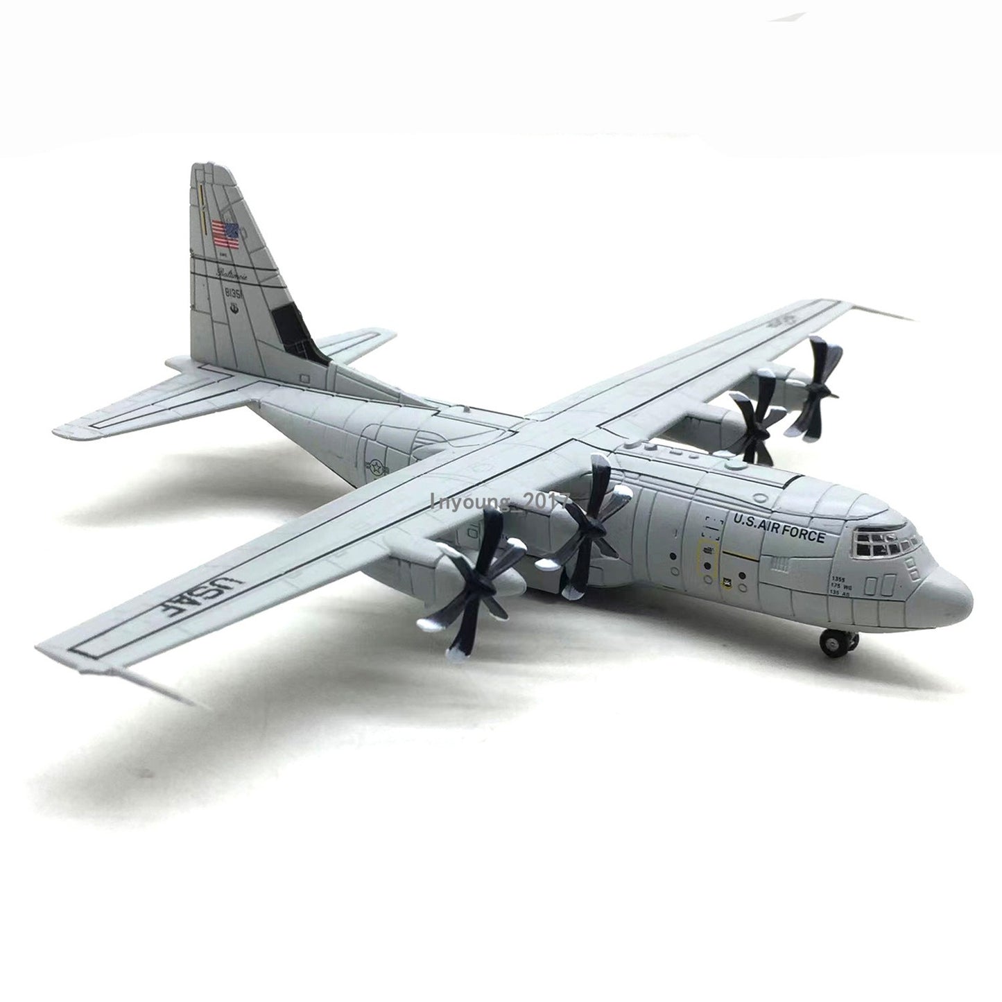1:200 Lockheed C-130 Hercules Air Transport Airplane Model Diecast Plane Model