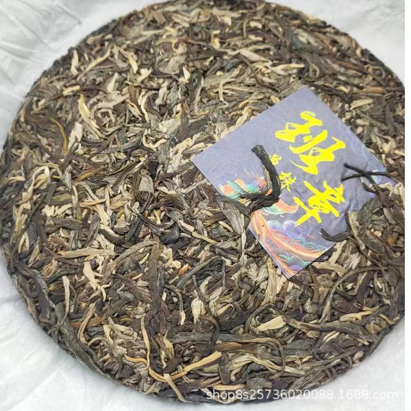 357g Yunnan Pu'er Raw Tea Big Leaf Ancient Tea Banzhang Single Pearl Tea Cake