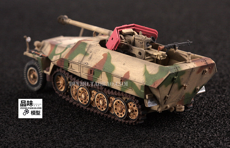 Dragon 1/72 German Sd.kfz.251 Half-Tracked Anti-tank Gun Vehicle Model D Tank