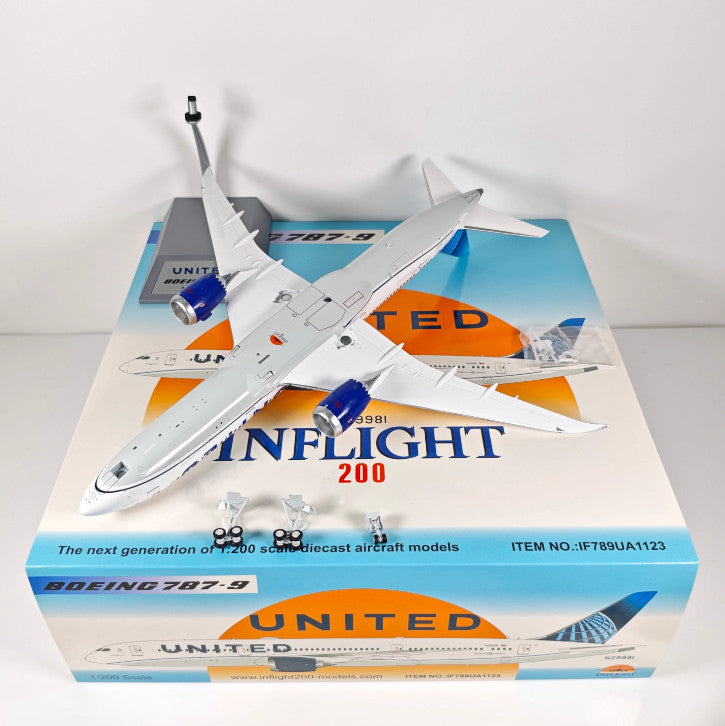 1:200 InFlight UNITED Boeing 787-9 N29981 Passenger Airplane Diecast Plane Model