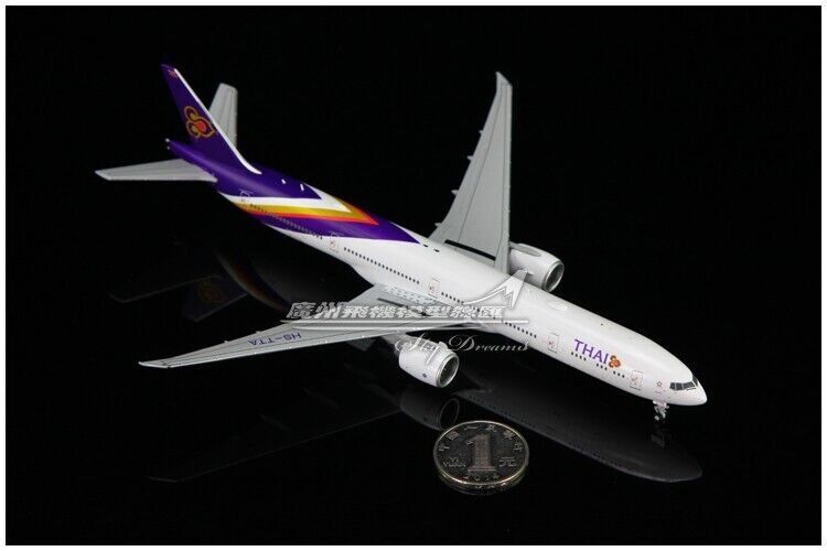 1:400 JC Wings THAI BOEING 777-300ER Passenger Airplane Diecast Aircraft Model