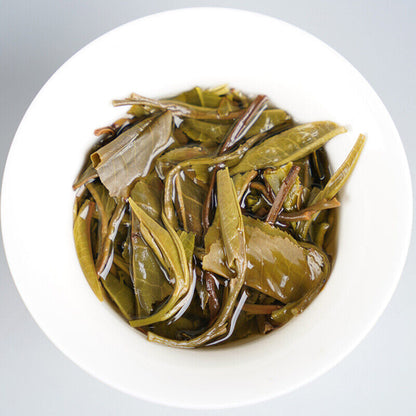 2021 Haiwan Old Comrade 7548 Batch 211 Pu-erh Tea Cake Sheng Puer Raw Pu'er 357g