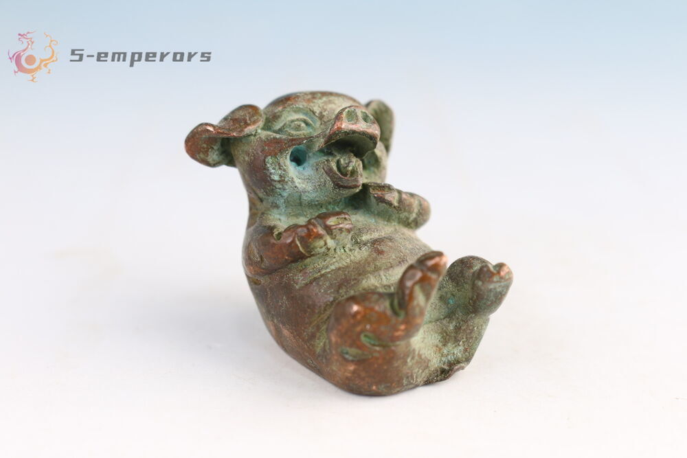 Chinese old bronze pig statue figure tea pet Netsuke table decoration