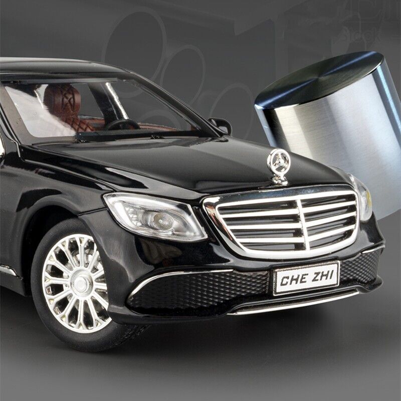 1:24 Mercedes-Benz E-Class E300 L Sports Diecast Model Car Alloy Toy Vehicle