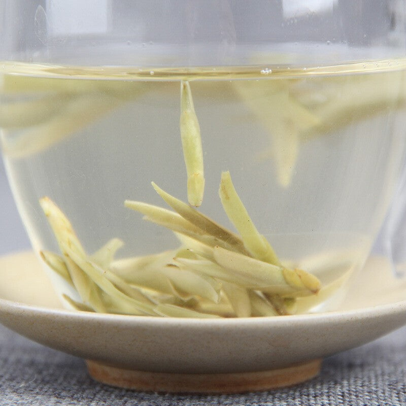 357g Yunnan High Mountain Early Spring Rich Aroma Raw Tea White Tea Cake