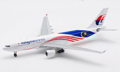 JC Wings Malaysia Airlines A330-200 9M-MTZ 1:200 DIECAST plane Pre-builded Model