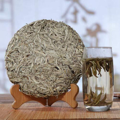 Chinese Fuding White Tea Silver Needle Bai Hao Yin Zhen Tea Cake 300g Big Leaf