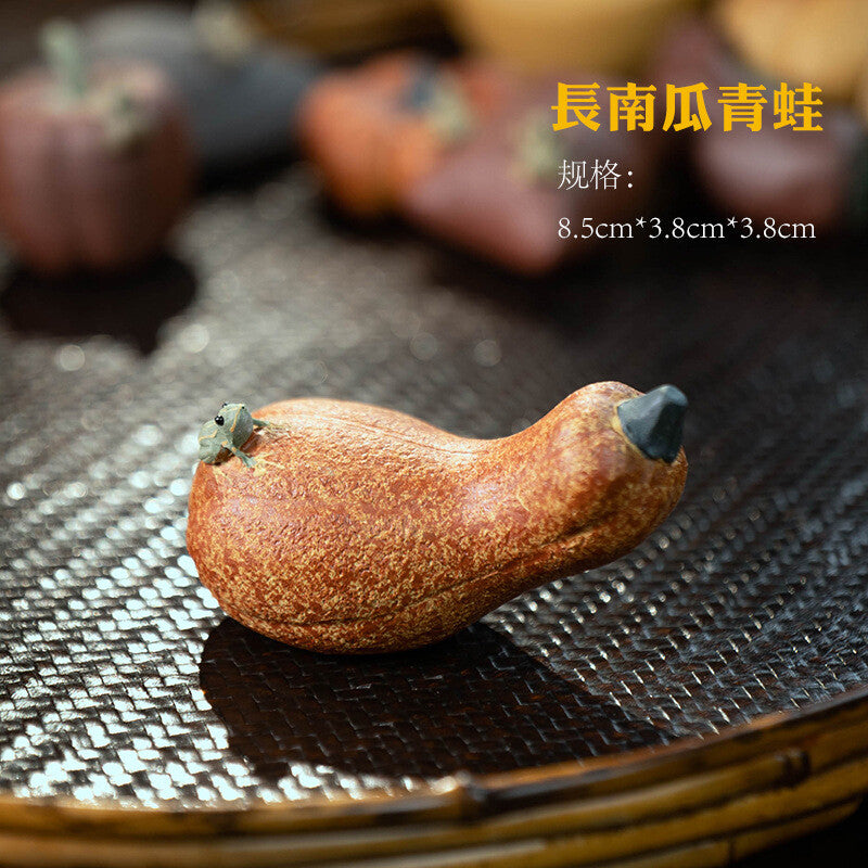 Yixing Zisha Tea Pet Handmade Water Spray Frog Pumpkin Decoration Fruit Tea Pet