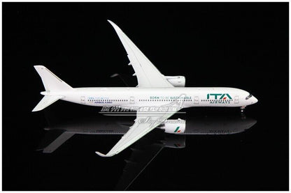 1:400 JC Wings ITA AIRWAYS AIRBUS A350-900 Airplane Flap Down Diecast Model