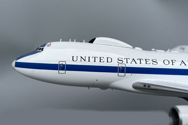 GeminiJets US Air Force Air Commander E-4B 75-0125 1/200 DIECAST Aircraft Model