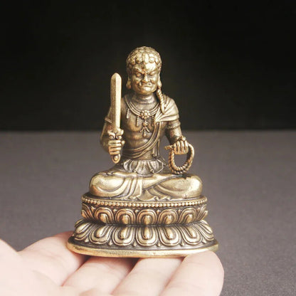 Retro Brass Fudo Mingwang Buddha Statue Religious Deity Statue Desktop Ornament