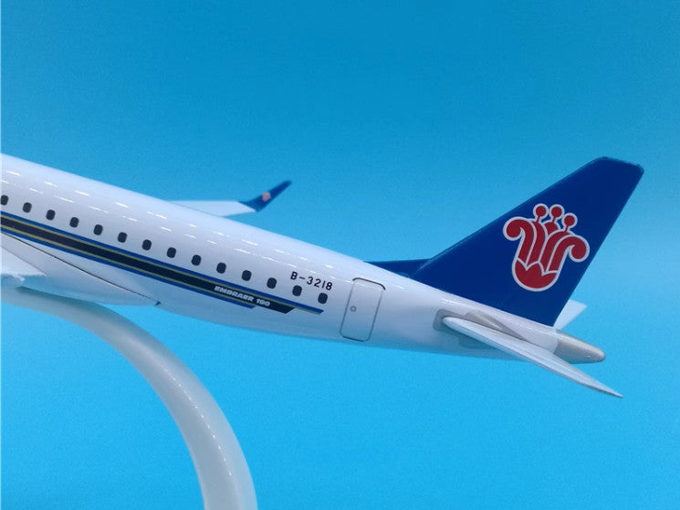 20CM CHINA SOUTHERN EMBRAER E190 Passenger Aircraft Plane Diecast Airplane Model