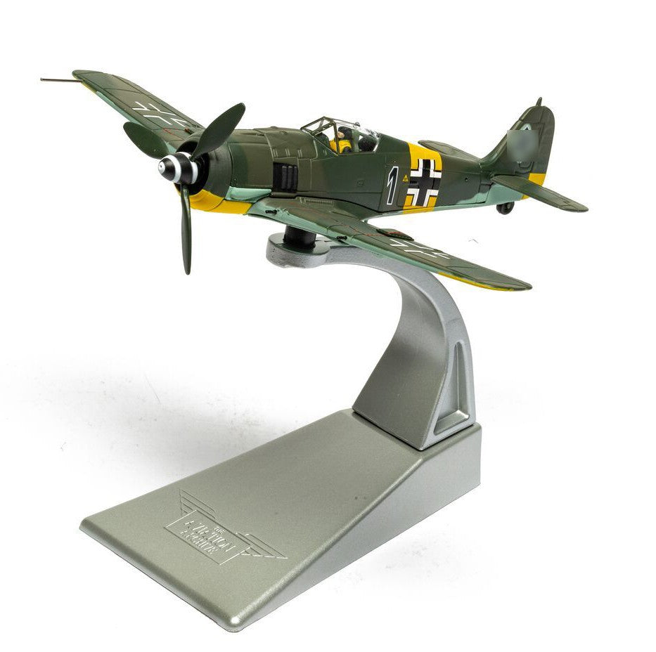 1:72 Corgi Focke Wulf Fw 190A-8 Fighter Plane Diecast Military Aircraft Model