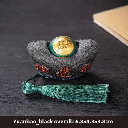 Chinese Yuanbao Black Stone Tea Pet 6.8cm Kung Fu Tea Table Decoration Tea Play