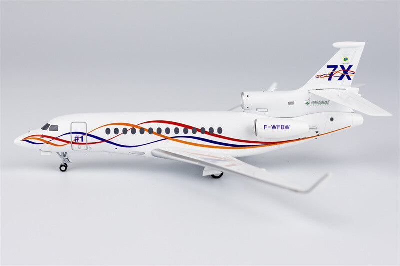 NG Model DASSAULT AVIATION For Falcon 7X F-WFBW 1:200 Aircraft Pre-built Model