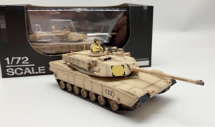 1/72 US M1A2 tank model desert color