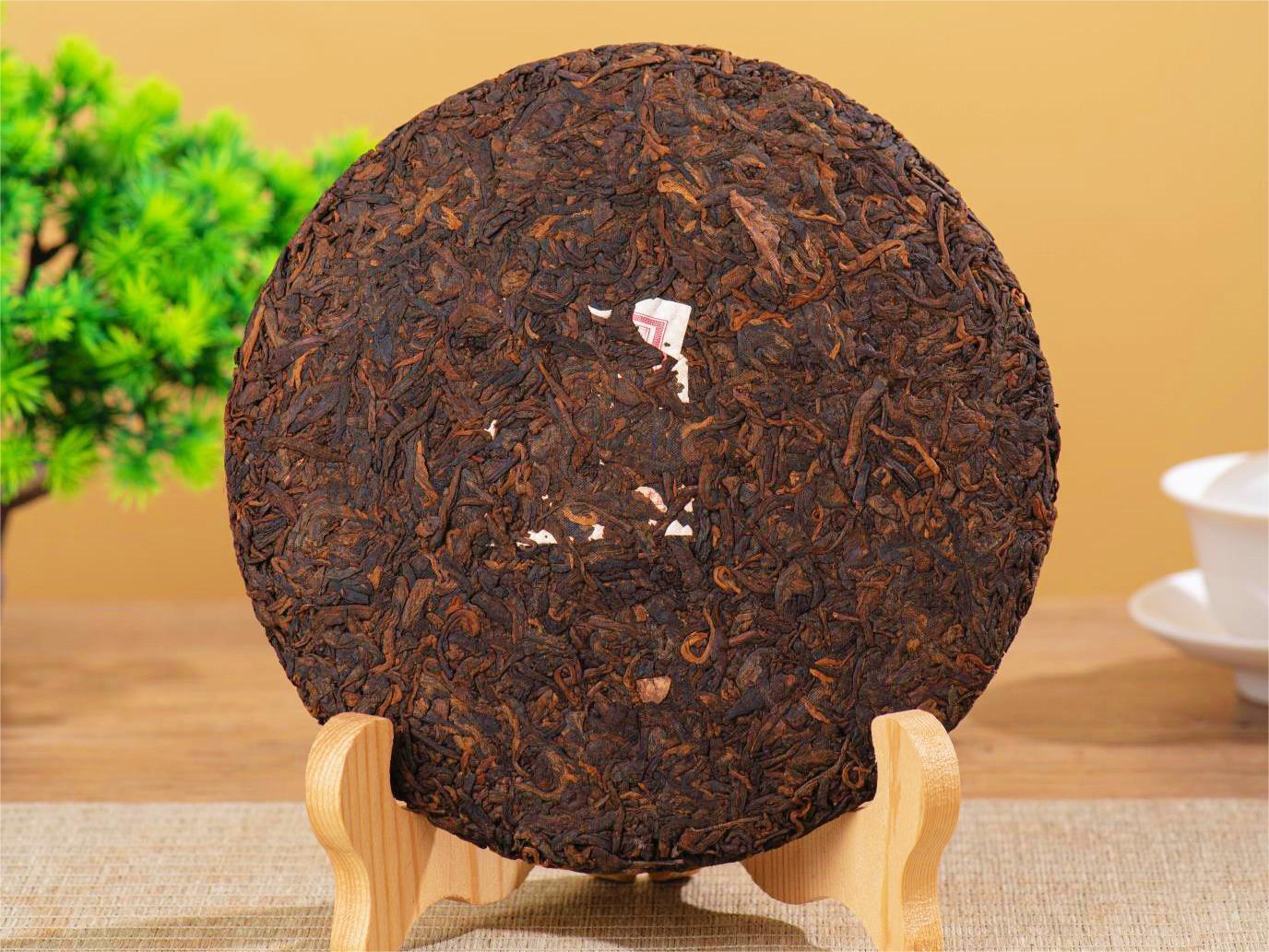 357g Organic Puerh Ripe Tea Yunnan Menghai Tea Cake Healthy Drink